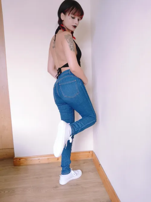 Thumbnail Teenage Rebellion: Embracing Punk Energy with Vixens_Destiny