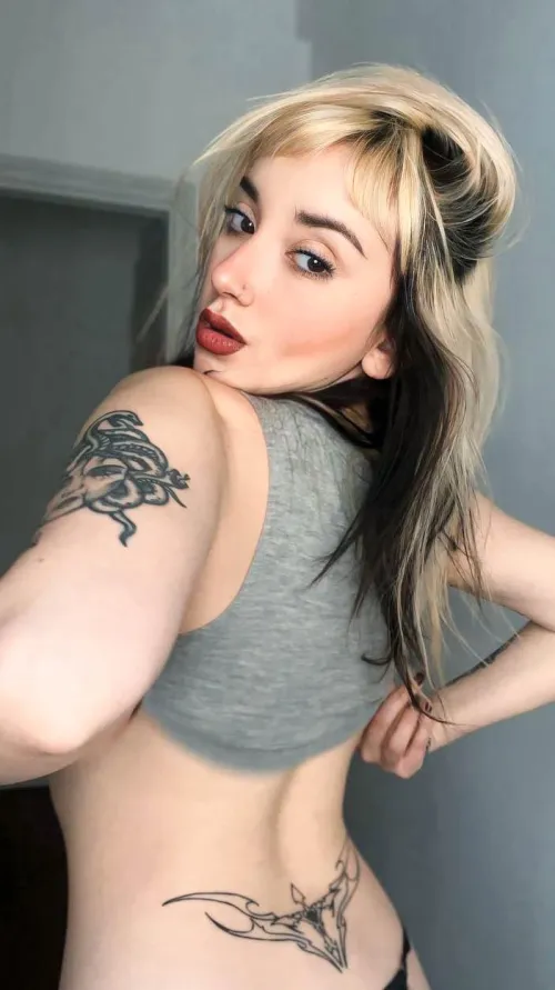 Thumbnail Too Hype: Explore the Sensual World of SexyButNotPorn with LolaPinking
