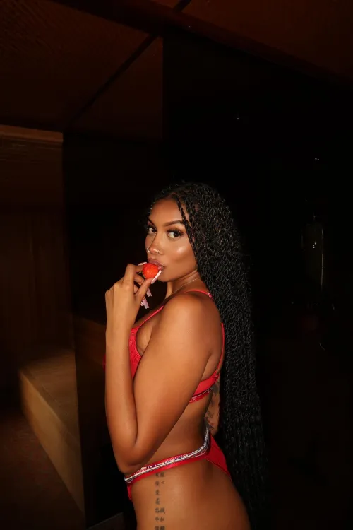 Thumbnail Autobottom's Slutty Side Awaits Your Attention on OnlyFans101