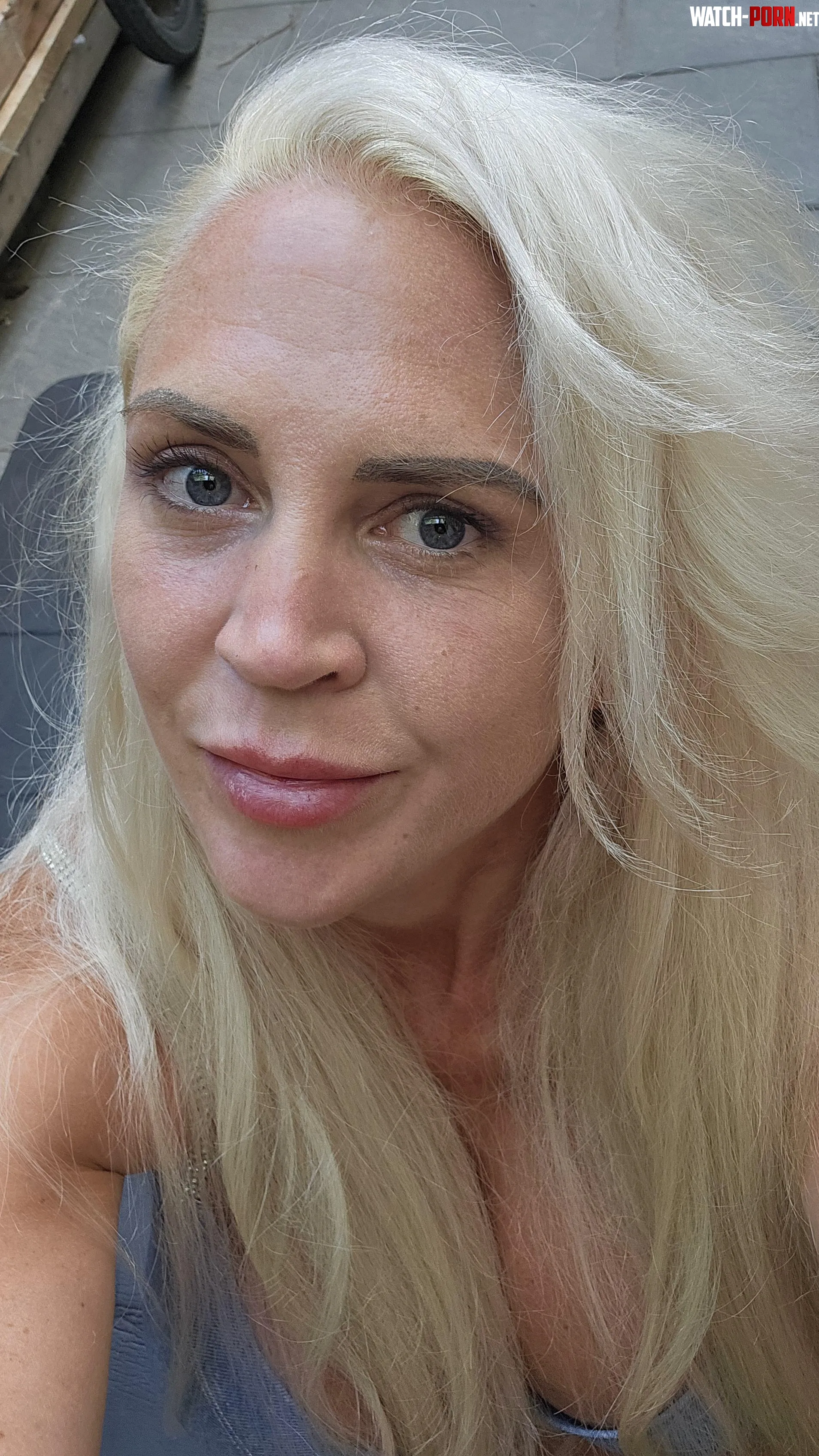 Good morning This 60yo MILF hopes you have a great day ahead by MILFKathy