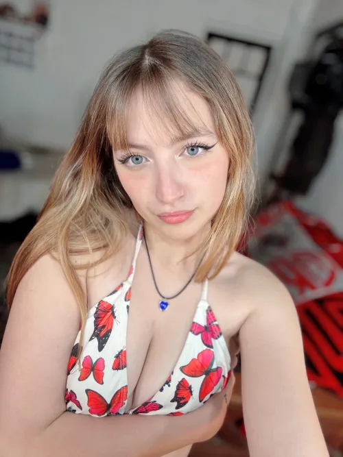 Thumbnail Captivating Eyes: Share Your Opinion | Stfu_bby | OnlyFans101