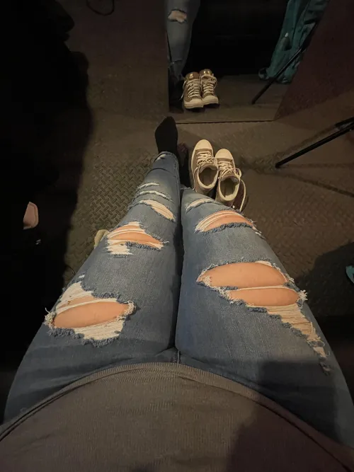 Thumbnail Thick Thighs Breaking Free from Jeans: A Meganbbw87 Revelation