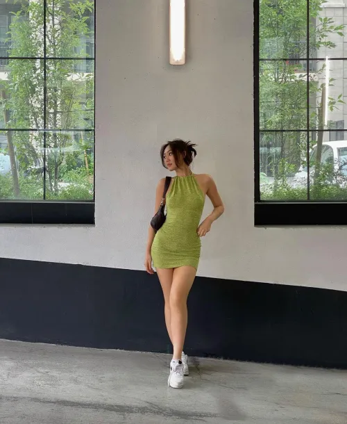 Thumbnail aznsweet's Fascination with a Tight Green Dress - A Stylish Journey