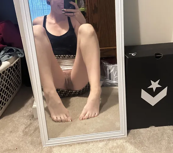 Thumbnail Cute Outfit Dilemma - Cay_Bakes on Milfie