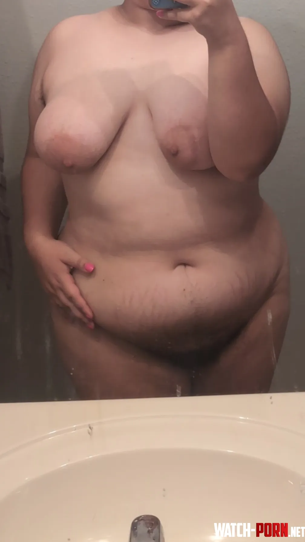 Who like chubby girls  by Emotionalduh1556