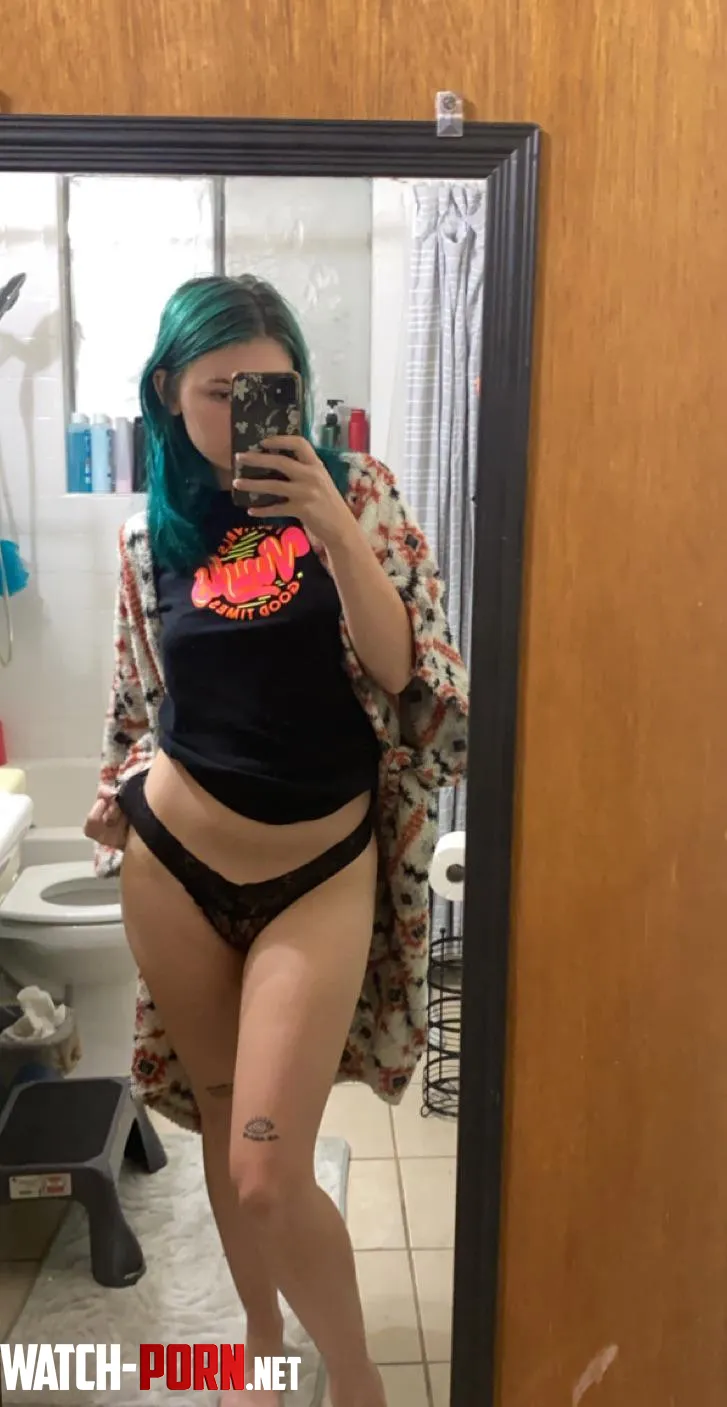 Whos actually spoiling me so tired of timewasters  add me on tele babytrippy01   by Mariah-nicole-porn