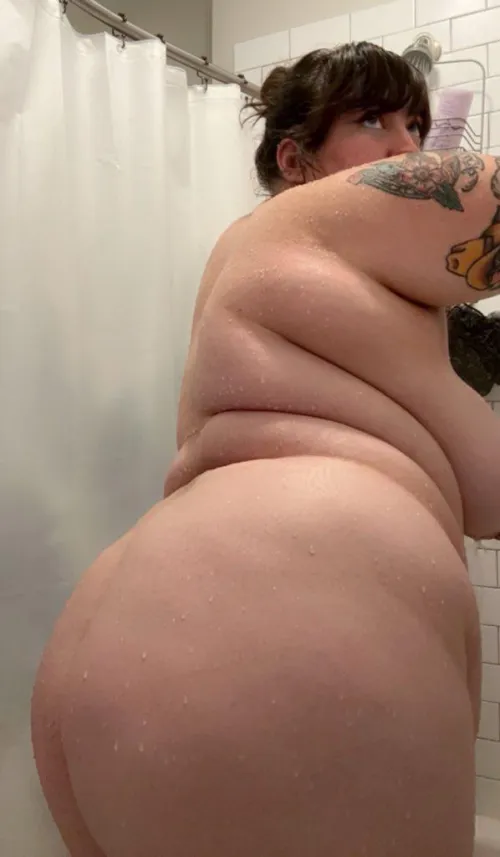 Thumbnail Sensual Shower Sessions: Exploring Intimacy and Chubby Love