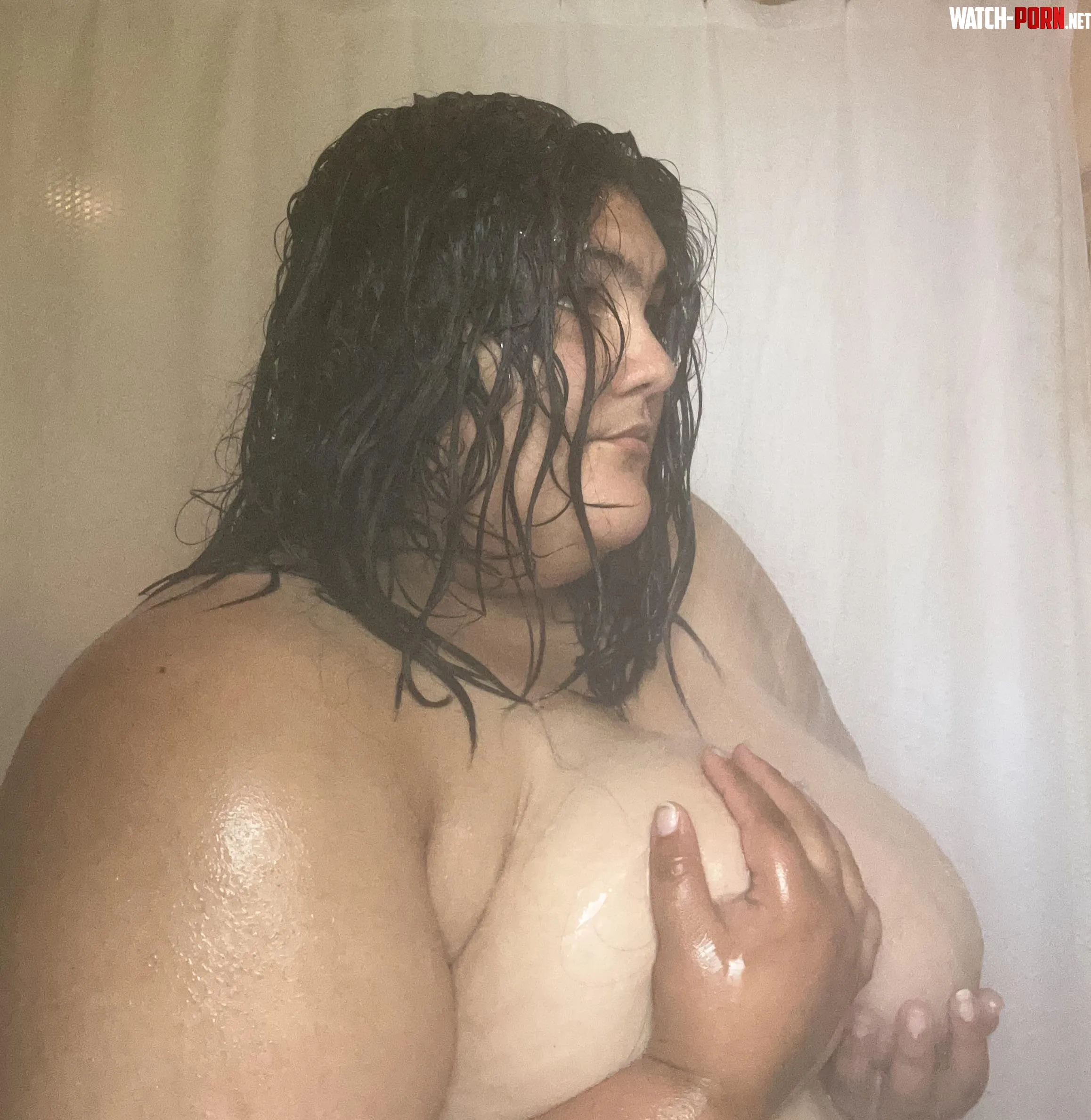 Shower wasnt the only thing hot and wet  who wants to join by Luna_Nytefyre