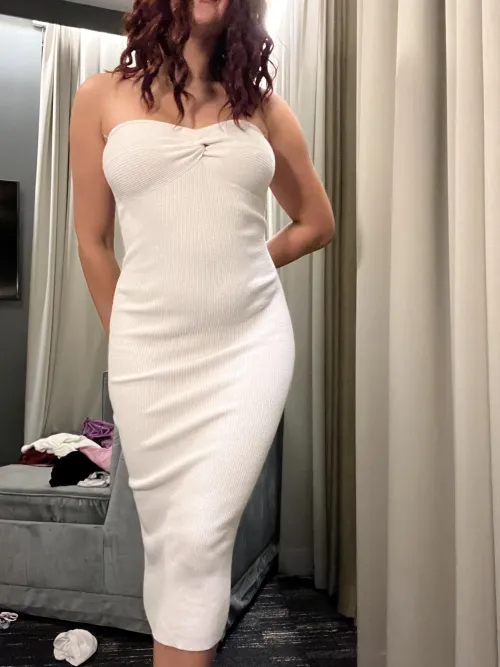Thumbnail Seductive Temptation: Difficult-Dinner3421's Allure