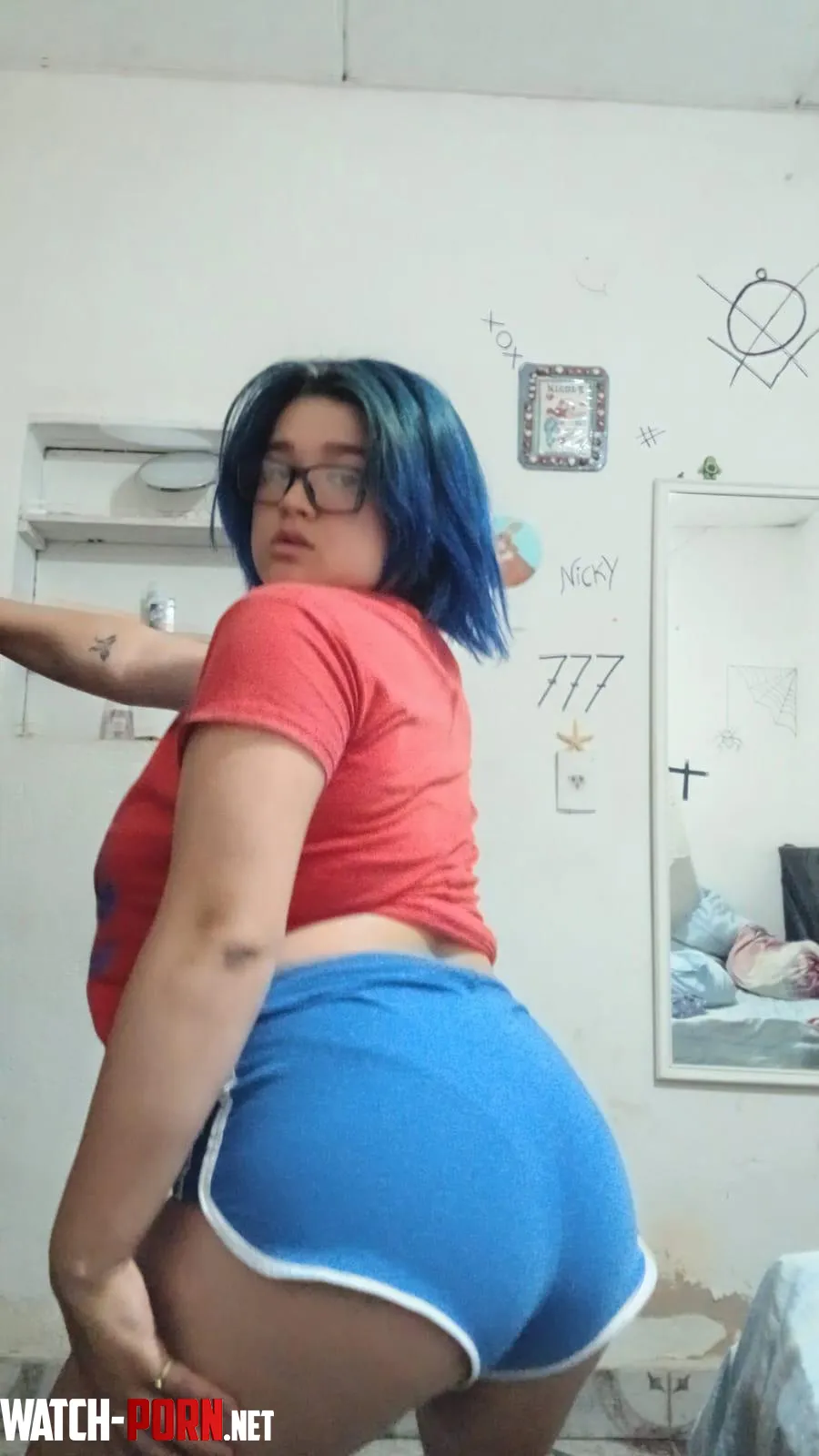 Putita disponible para videollamadas y sexting  by nickybelle7