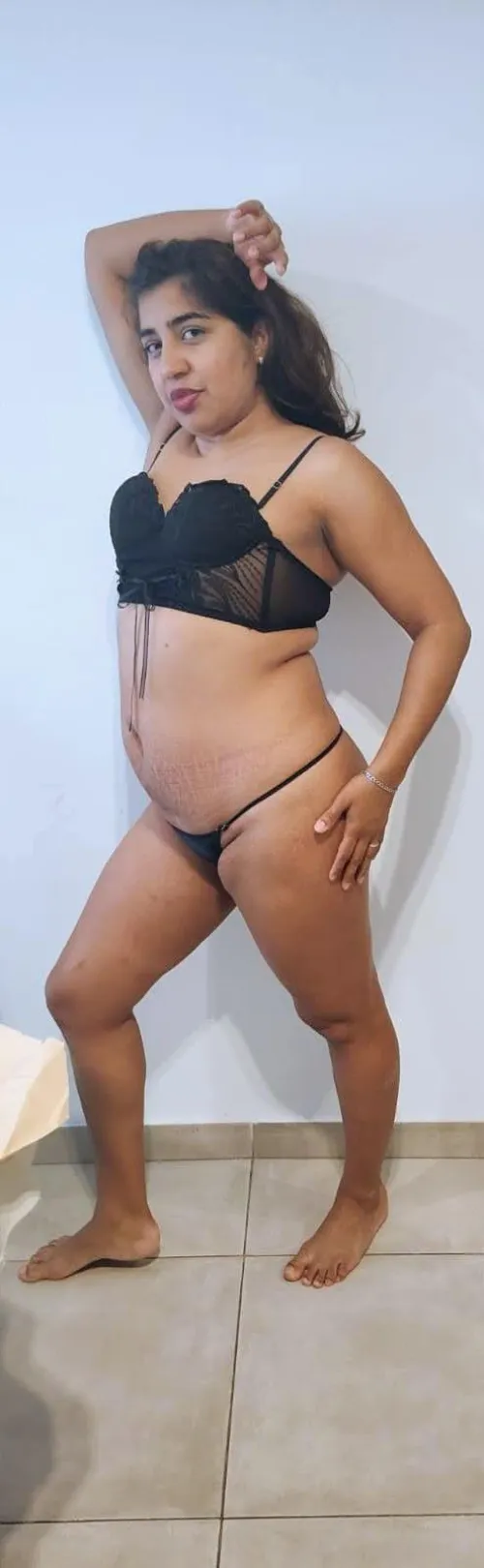 Thumbnail BBW Beauty at Its Best: Explore beautyExotic's Belly Display