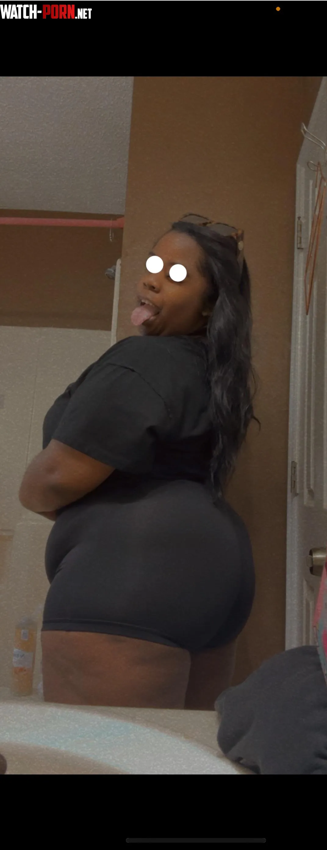 Who doesnt like cake  by Mommybbw_