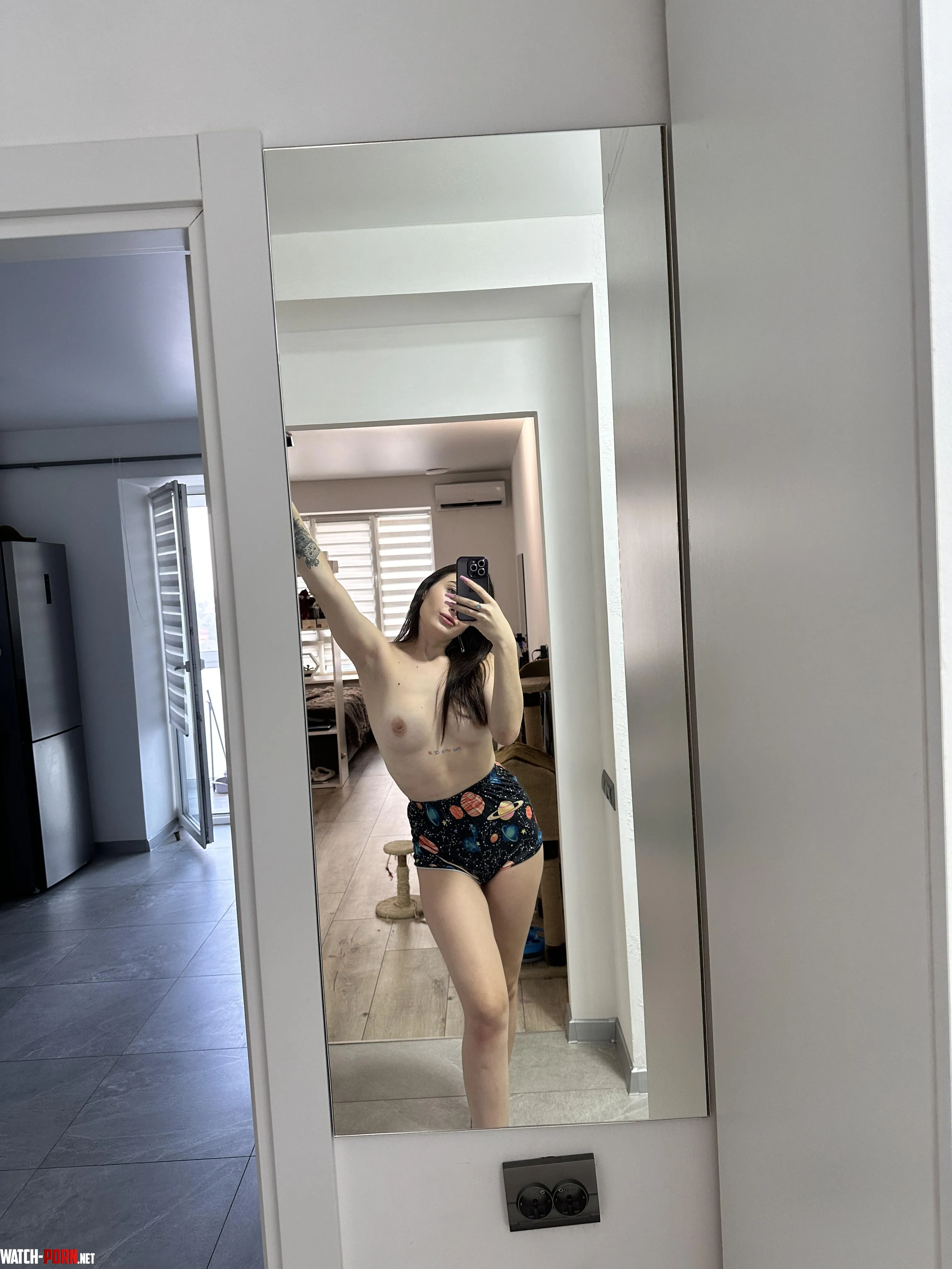 Give my body a score out of 10 by EmmaMysteria
