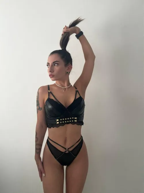 Thumbnail Radiant Moments with RadiaxntMoonlight in PunkGirls