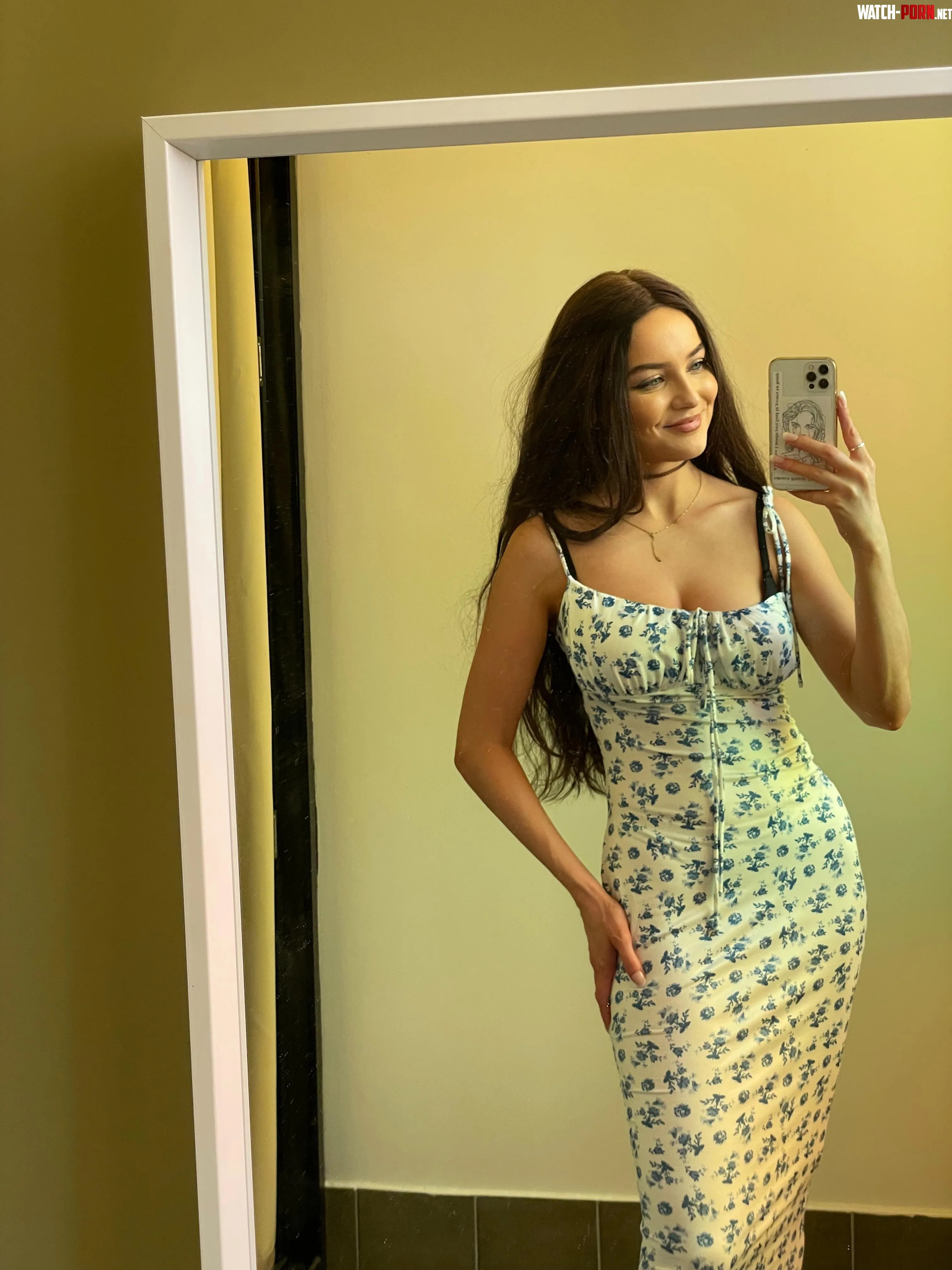 Does my bod look tight in this dress by blueeyes2005