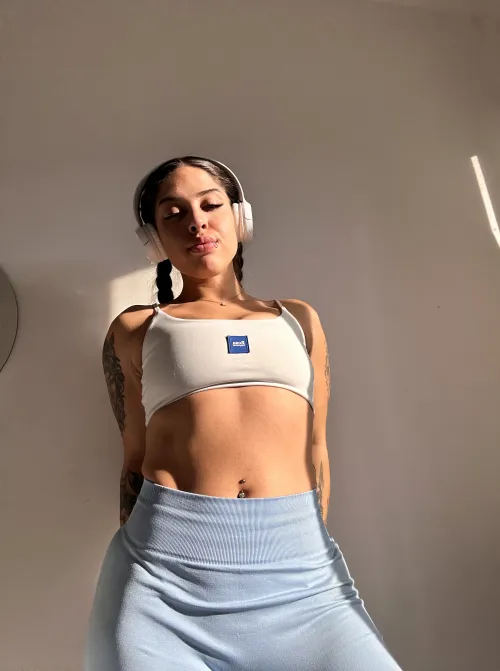 Thumbnail Radiant Look in White Crop Tops | BellaFits