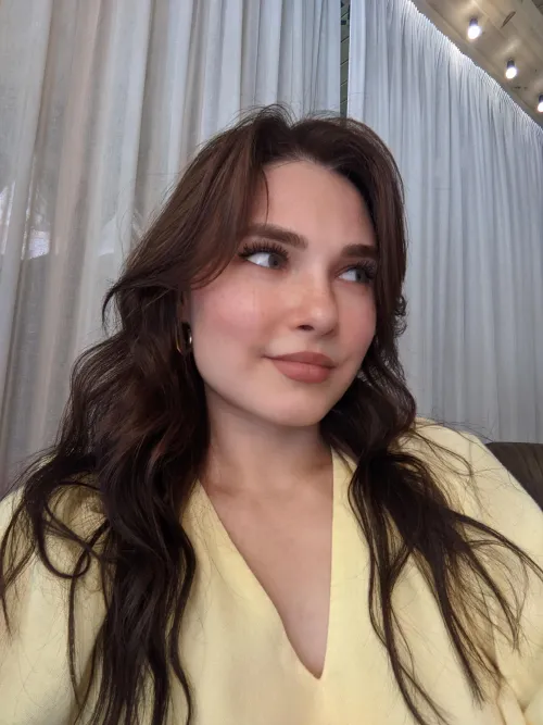 Thumbnail Lip Filler Dilemma: MilaMilashka's Contemplation