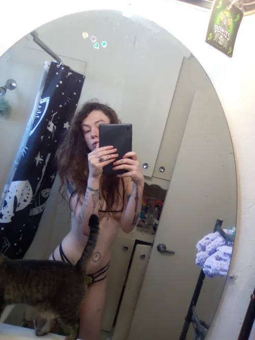 Thumbnail Happy Hour Update: GoddessOpheliaJones' Online Deals