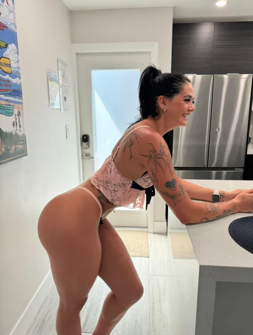 Thumbnail Who Wants a Taste? Exclusive insights by spicykaeee | OnlyFans101