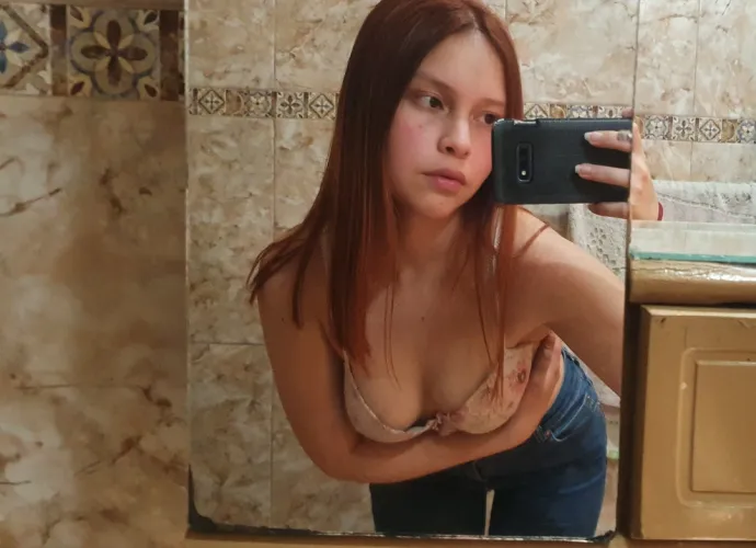 Thumbnail New MirrorSelfie Debut by Amytinyslut