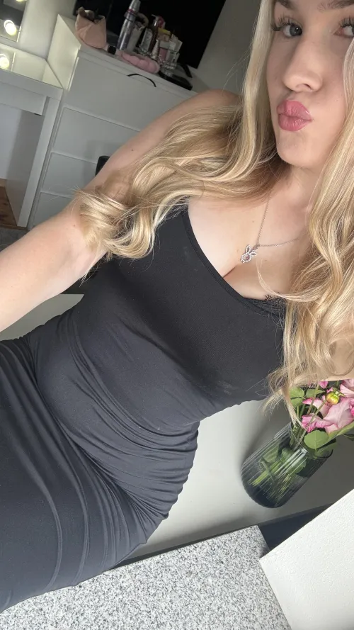 Thumbnail Sleek in Black: kiaralhillxo's Look | tightdresses