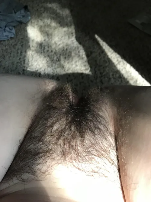 Thumbnail DaisyLeonXXX's Surprising Revelation: Guys Never Expect Me to Have a Bush