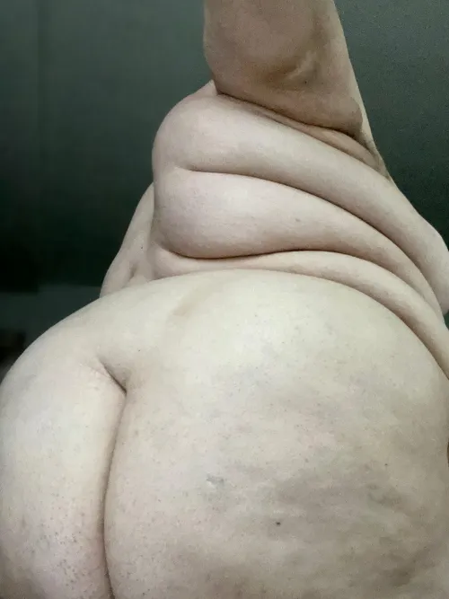Thumbnail GreenNatural420's 400lbs of Succulent Ass | ssbbw