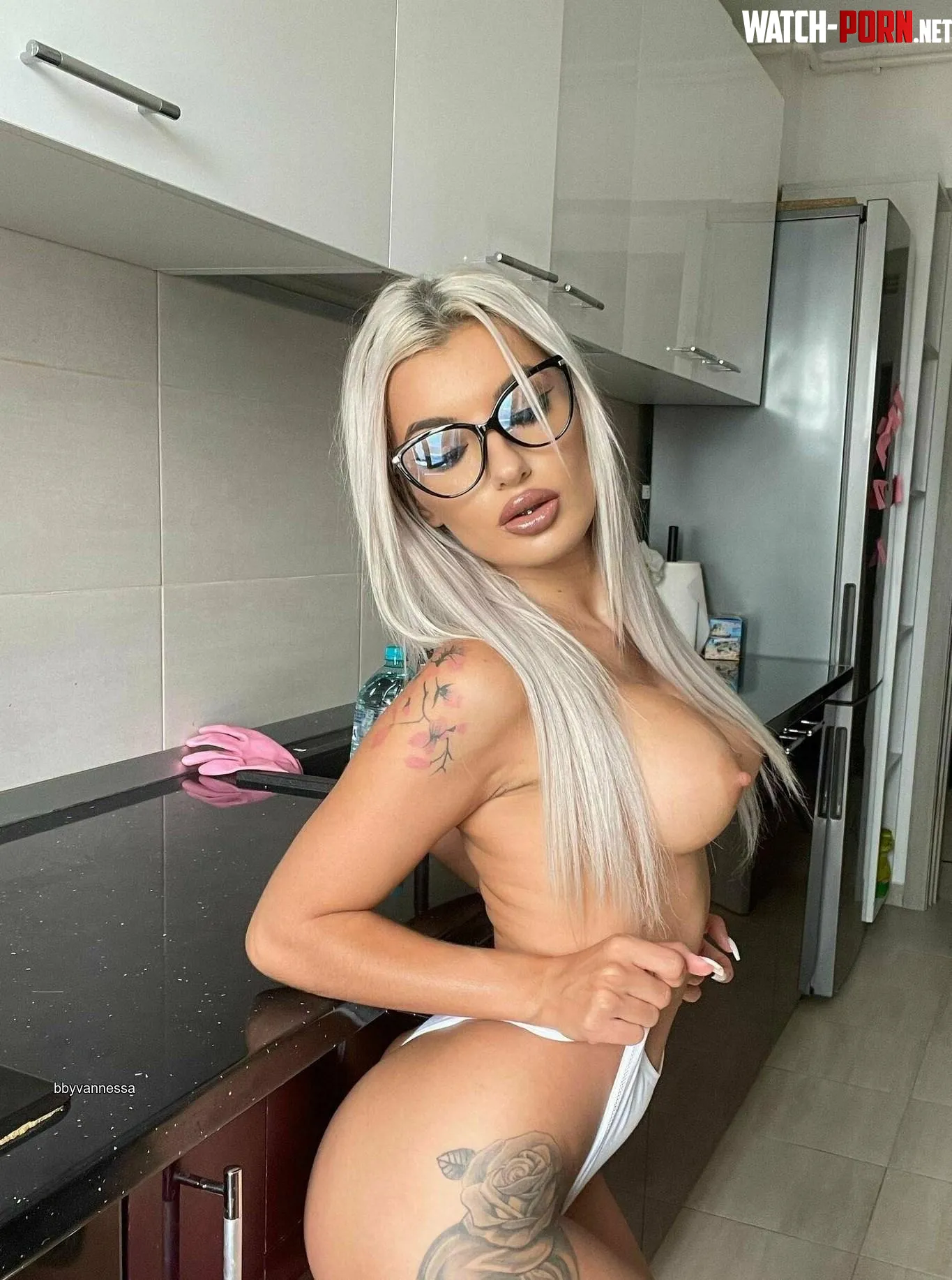 I never get tired of displaying my self on here by Bbyvannessa