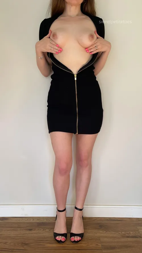 Thumbnail Sensual Revelations: Unveiling Desires with sweetpetitetoes