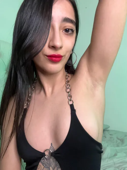 Thumbnail LilaCharmingYou: Exquisite Pits for Pleasure