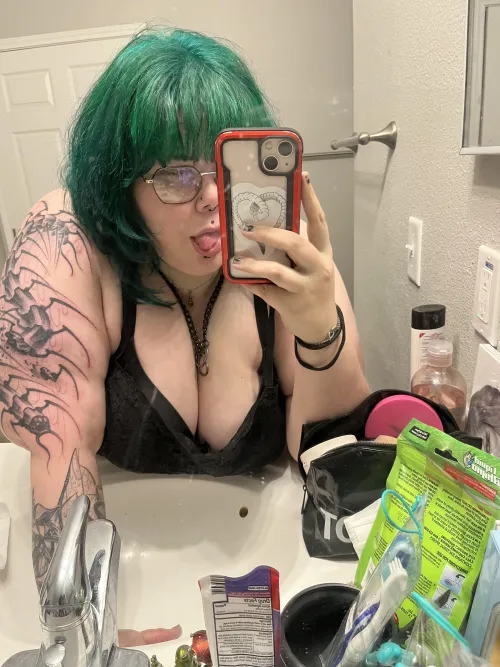 Thumbnail Fresh Ink Stories by lasagnyewest420 | BBW Category
