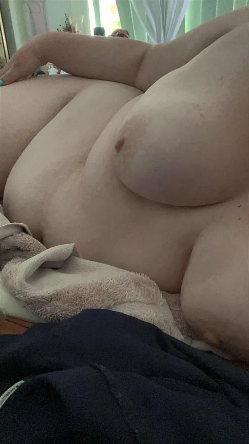 Thumbnail Morning Greetings from cherryprincess_444 | BBW Category