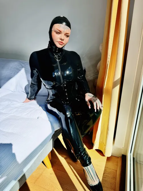 Thumbnail ShinyPorn Fantasy: Lohhtuz's Rubber Dolly Experience