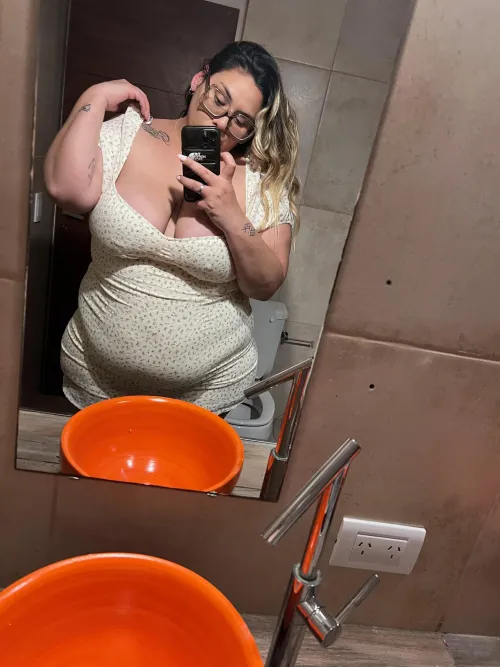 Thumbnail Tight Comfort: barbynofit's Confessions