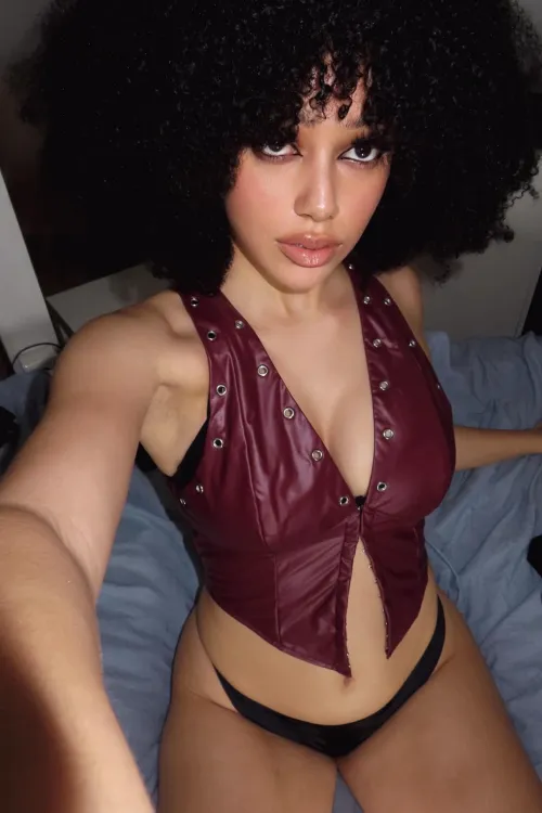 Thumbnail HotBlackChicks: Discover the Softness You Desire - Samiraxoxodarky