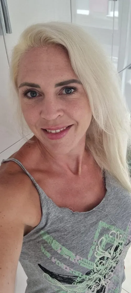 Thumbnail Start Your Day with a Smile: Life Lessons from a 60-Year-Old GILF | MILFKathy
