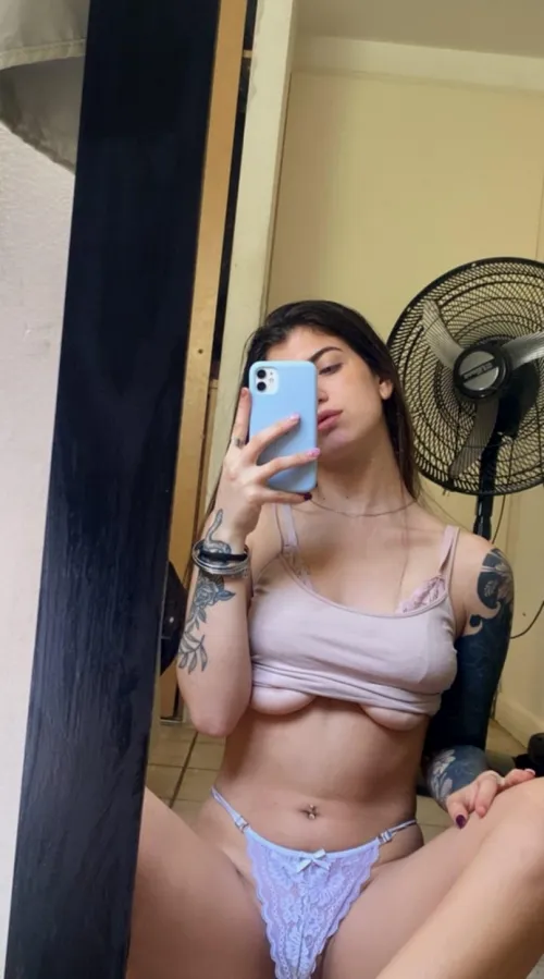Thumbnail Craving Your D: applegreenbaby's PunkGirls Urges