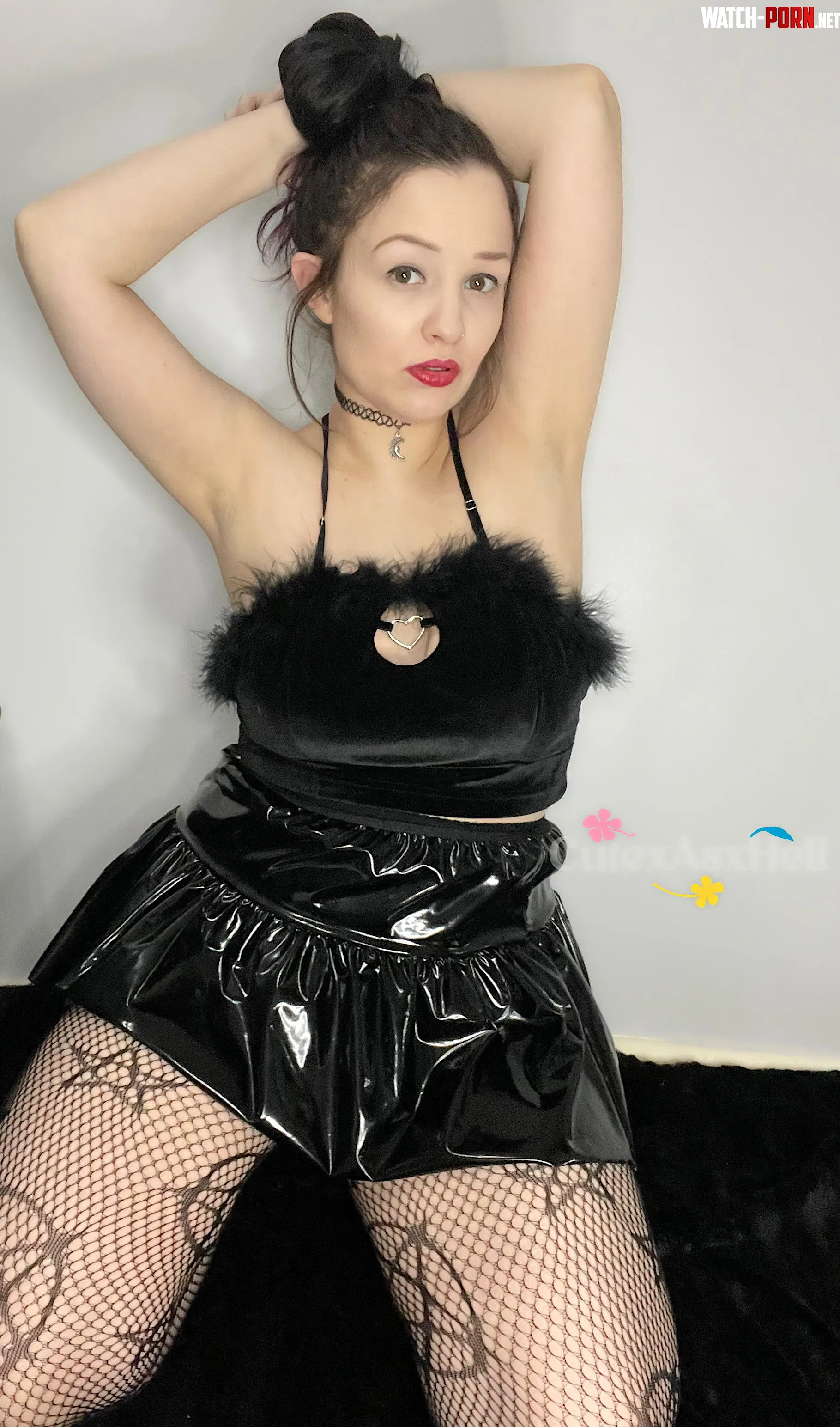 Do you prefer to lick my armpits before or after I shower by cutexasxhell