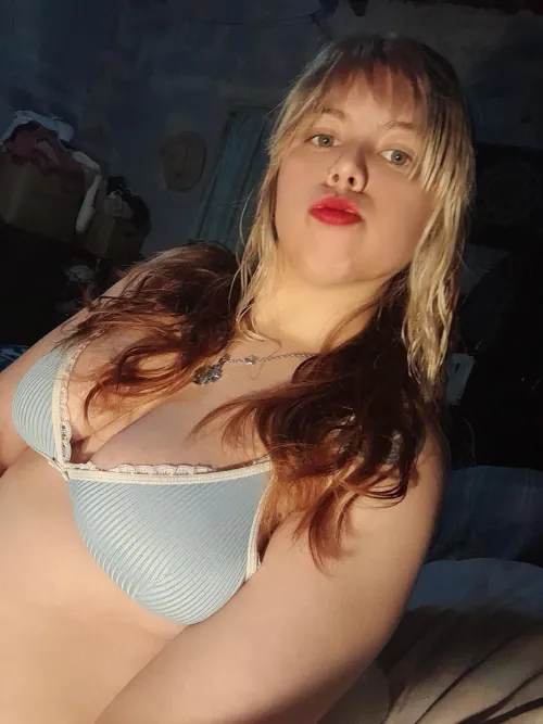 Thumbnail samaxv Invites You to Explore on OnlyFansPromotions
