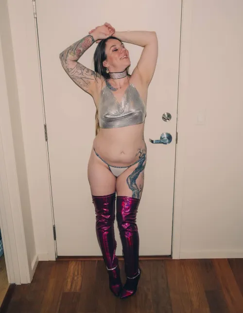 Thumbnail Pink Wonder: RemedySkye69 in SexyGirlsInBoots