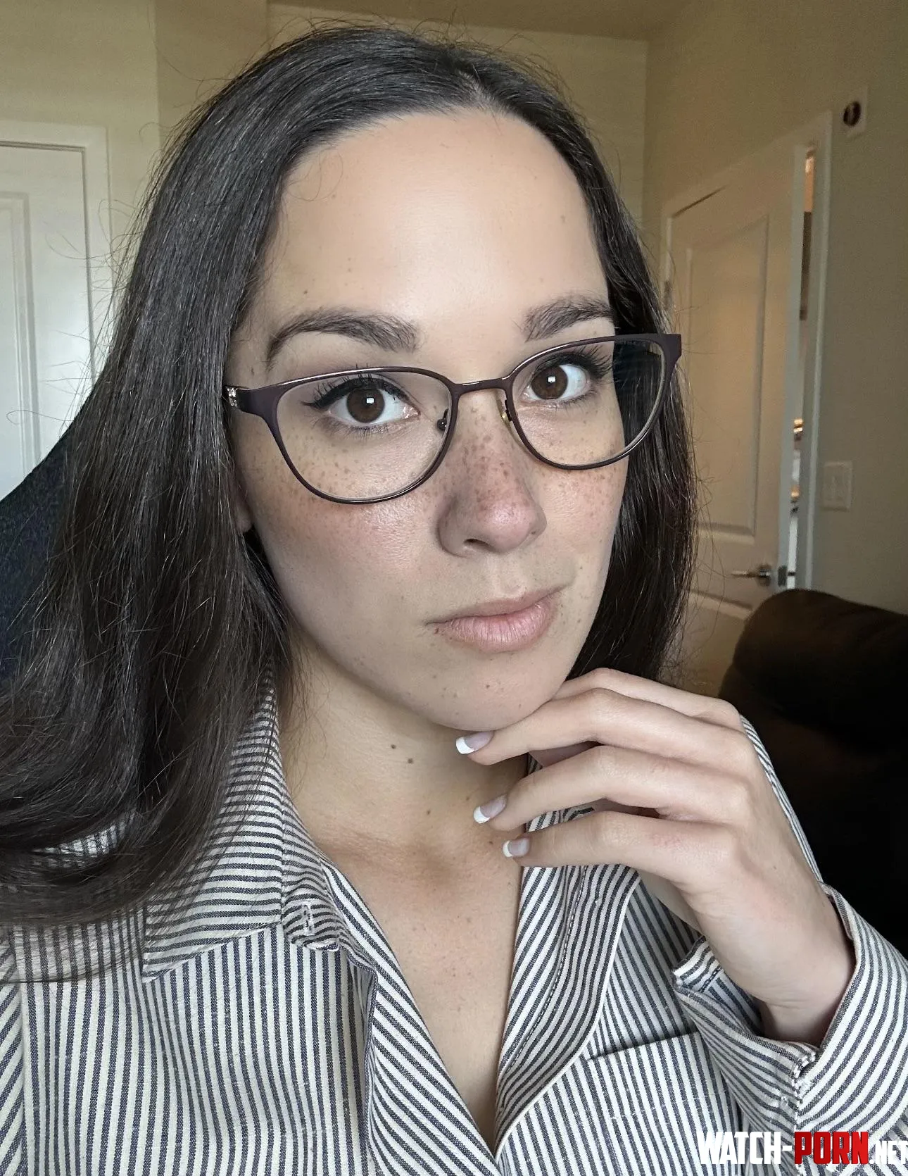 Feeling classy in my blouse  by AlanaAraya
