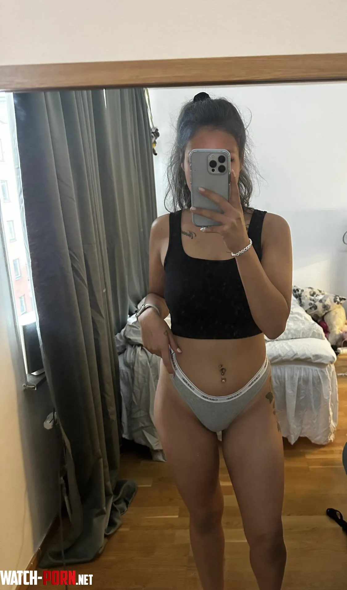 Asiannorwegian girl Come check me out  by Barreexx