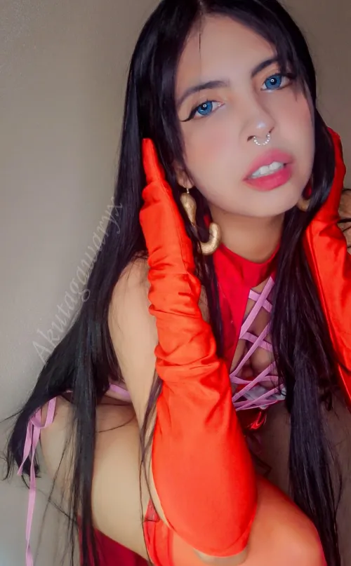 Thumbnail Mesmerizing Boa Hancock Cosplay by Akutagawaryx