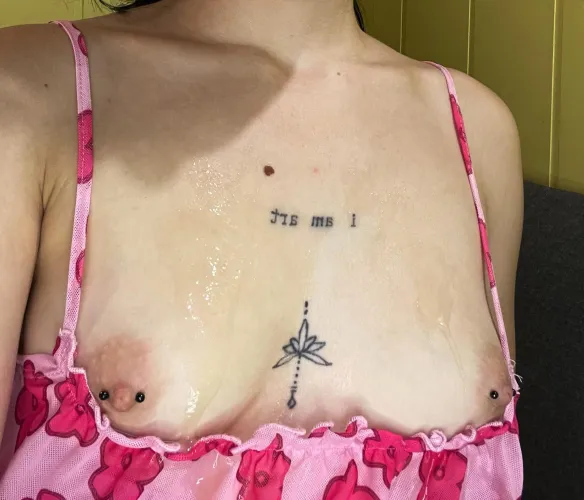 Thumbnail Sensual Pleasures: Beautiful__Peach's Moisturizing Confession in topless