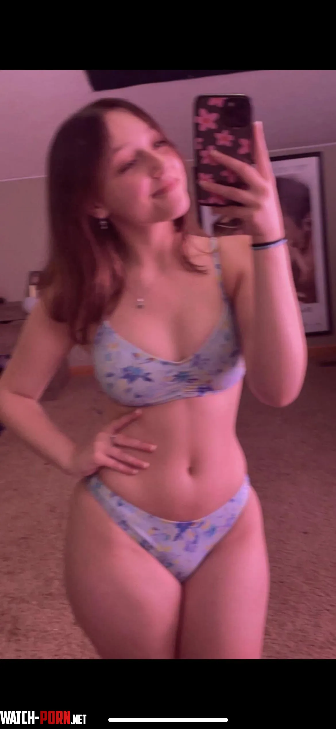 Anyone know who this is Shes gorgeous  by BlissfulLady