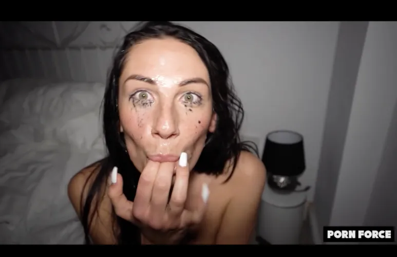 Thumbnail Unveiling Her: Discovering Her Name