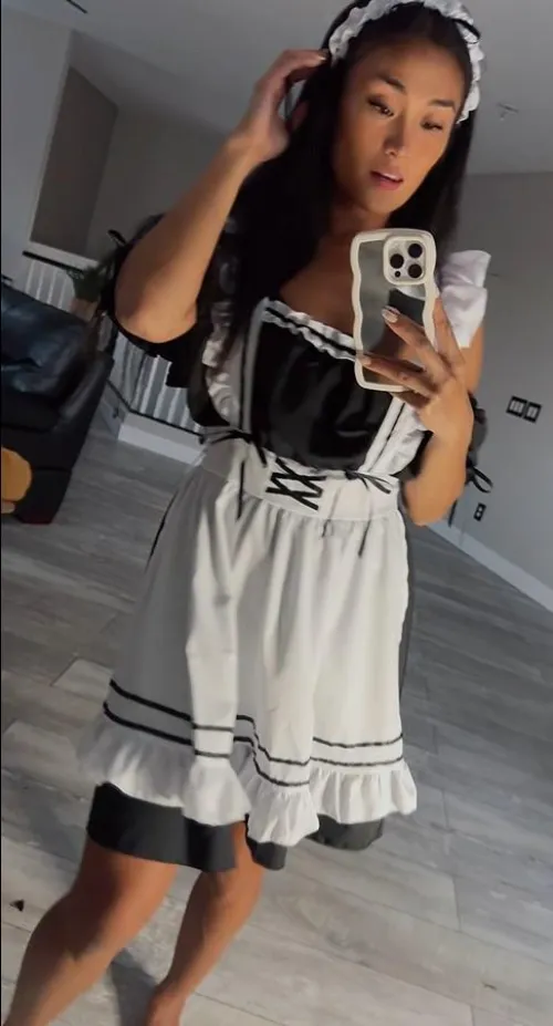 Thumbnail Naughty Delight: A Petite Asian Maid's Promise by sunshinemaidxo