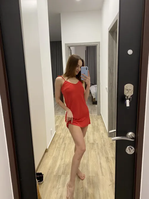 Thumbnail Undress Assistance: MirrorSelfie Adventure with Knohno