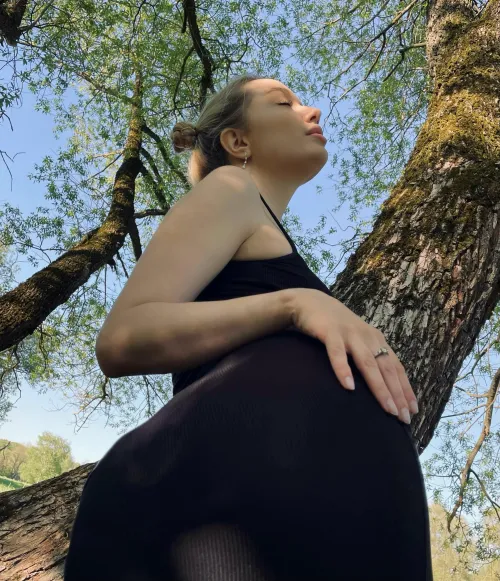 Thumbnail Growing Booty Confessions: Embracing ThickThighs | SurprisedBabys