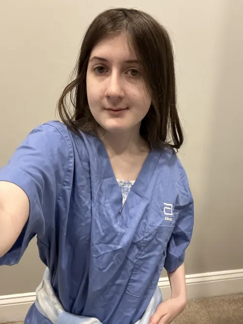 Thumbnail theeccentricartist24 Explores New Outfit Choices - onlyfansgirls101